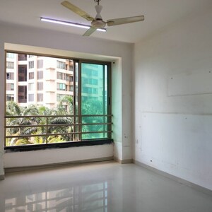 Bedroom in 2.5 BHK Apartment at Oberoi Springs, Andheri West – for Sale