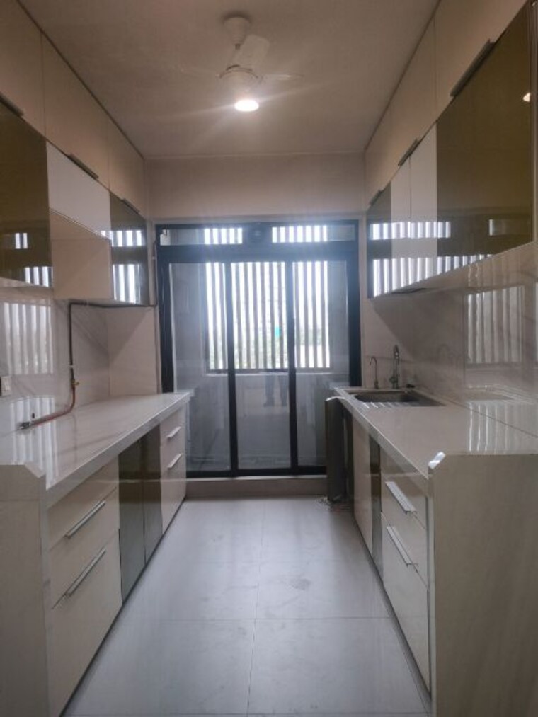 Kitchen, rustomjee-elita 3 Bedroom 2000 Sq.Ft. Apartment In Andheri West Mumbai 9273064