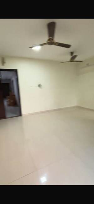 Room in 2 BHK Apartment at Siddhi Highland Haven, Balkum Pada – for Rent