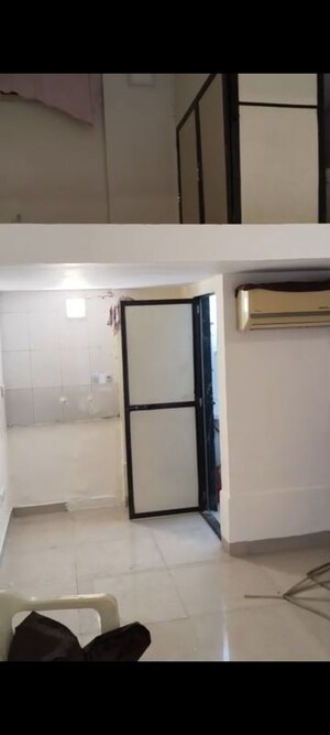   Shop at Vashi – for Rent