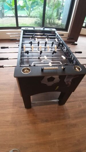 Team Area in 2 BHK Apartment at Jyoti Sukriti, Goregaon East – for Rent