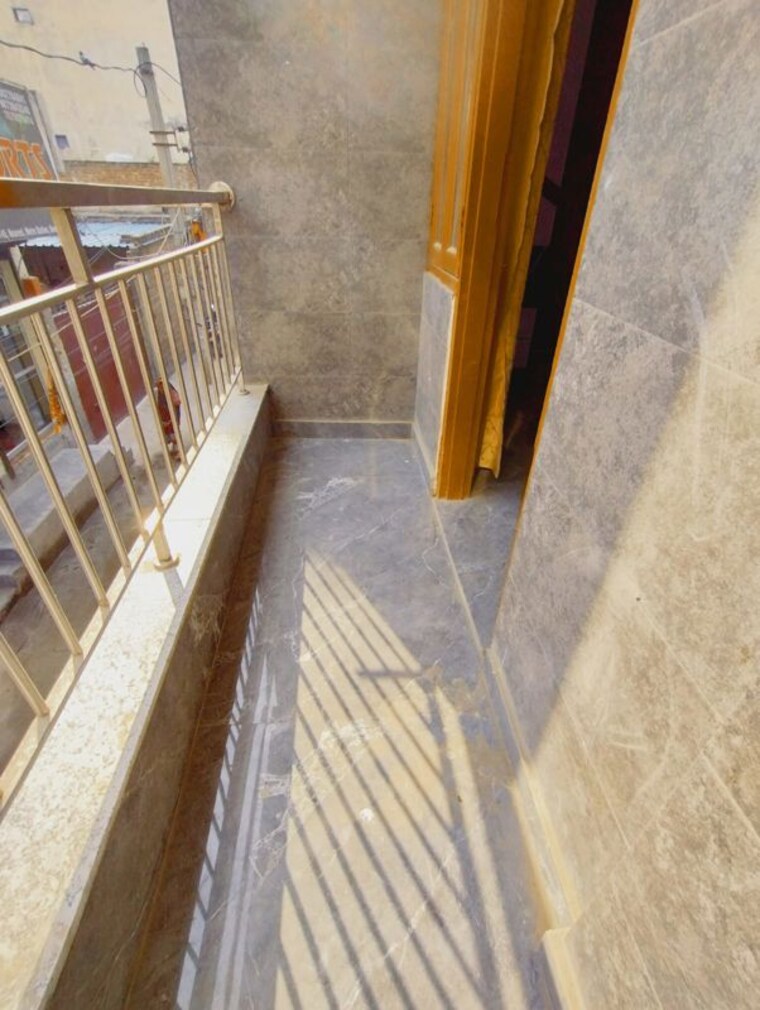 Balcony, uttam nagar 2 Bedroom 550 Sq.Ft. Builder Floor In Uttam Nagar Delhi 10299867