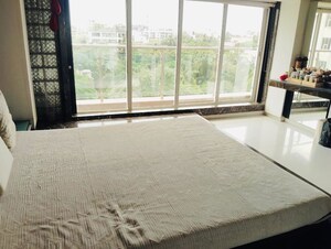 4 BHK Apartment For Rent in Juhu