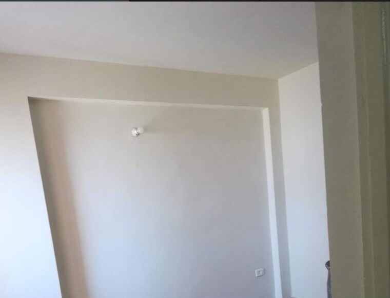 Room, rof-aalayas 2 Bedroom 600 Sq.Ft. Apartment In Sector 102 Gurgaon 10300121