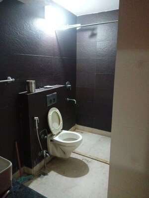Bathroom in 3 BHK Apartment at South Extension – for Rent