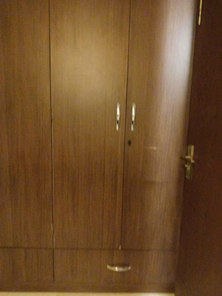 undefined, south extension 3 Bedroom 2700 Sq.Ft. Apartment In South Extension Delhi 10300142