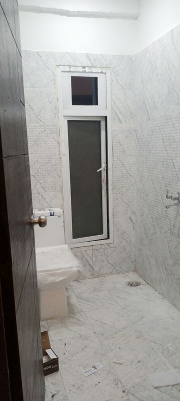 Bathroom, prateek-grand-city 1.5 Bedroom 600 Sq.Ft. Apartment In Siddharth Vihar Ghaziabad 10300068
