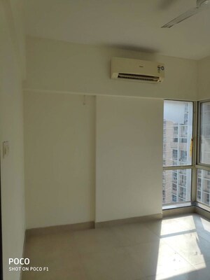 2 BHK Apartment For Rent in Divine Aspen Garden, Goregaon East