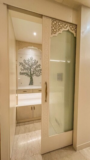 Bathroom in 4 BHK Apartment at Peninsula Heights Bangalore, Jp Nagar – for Sale