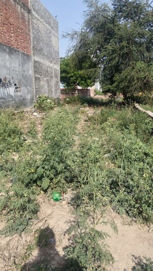  Plot For Sale in Vigyan Khand