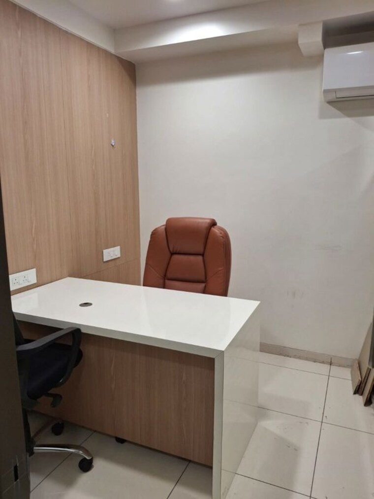 Kitchen, zion-z-one Commercial Office Space 1262 Sq.Ft. In Bodakdev Ahmedabad 10300391