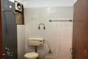 Bathroom in 1 BHK Apartment at Aakash -IV, Gt Road – for Rent