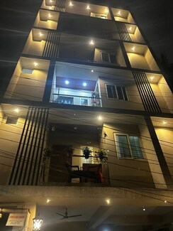 2 BHK + Pooja Room Apartment For Sale in Seetamma Peta
