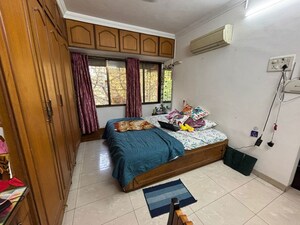 Bedroom in 1 BHK Apartment at Mahesh Apartment Chembur, Chembur – for Rent