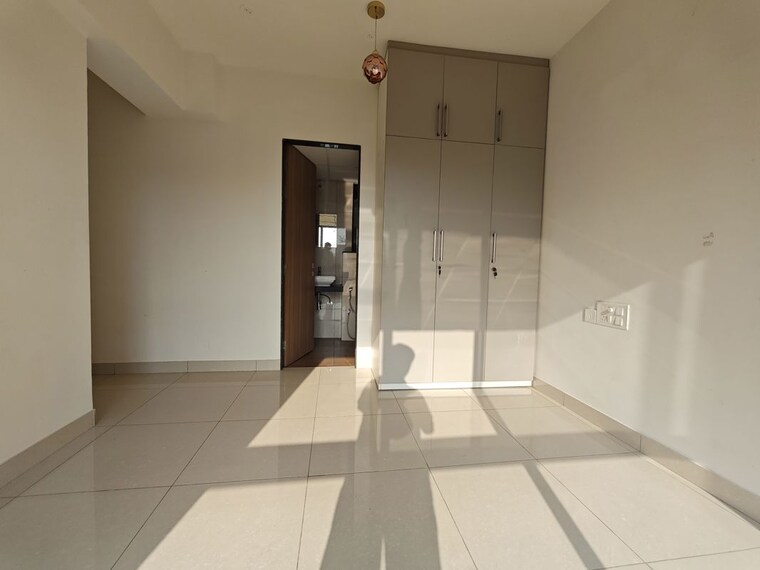 Bathroom, godrej-golf-meadows 2 Bedroom 736 Sq.Ft. Apartment In Poyanje Navi Mumbai 10300687