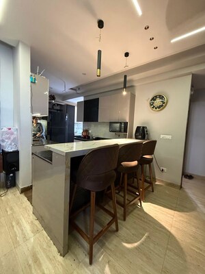 Team Area in 3 BHK Apartment at Mahagun Mywoods, Sector 16c Greater Noida – for Rent