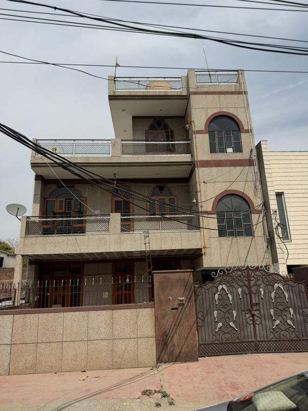 5 BHK Independent House For Sale in Sector 28