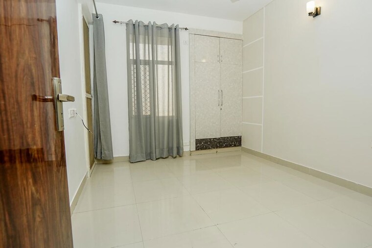 Room, migsun-vilaasa 2 Bedroom 860 Sq.Ft. Apartment In Eta Ii Greater Noida Greater Noida 10300684