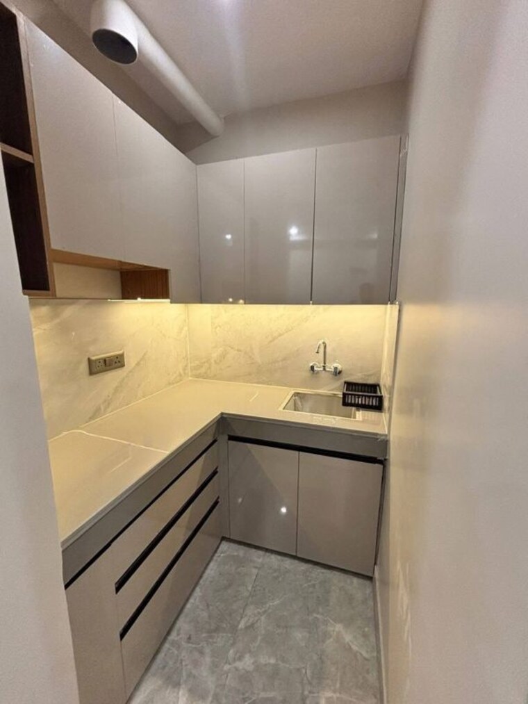 Kitchen, saket 1 Bedroom 500 Sq.Ft. Builder Floor In Saket Delhi 10300929