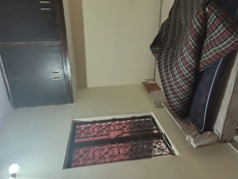 Bedroom, govindpuri 1 Bedroom 555 Sq.Ft. Builder Floor In Govindpuri Delhi 10300940