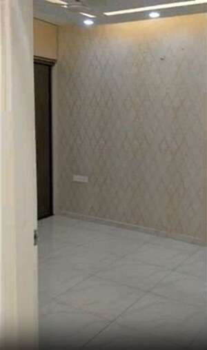 Room in 2 BHK Apartment at Upscale Golden Lotus, Varthur – for Rent