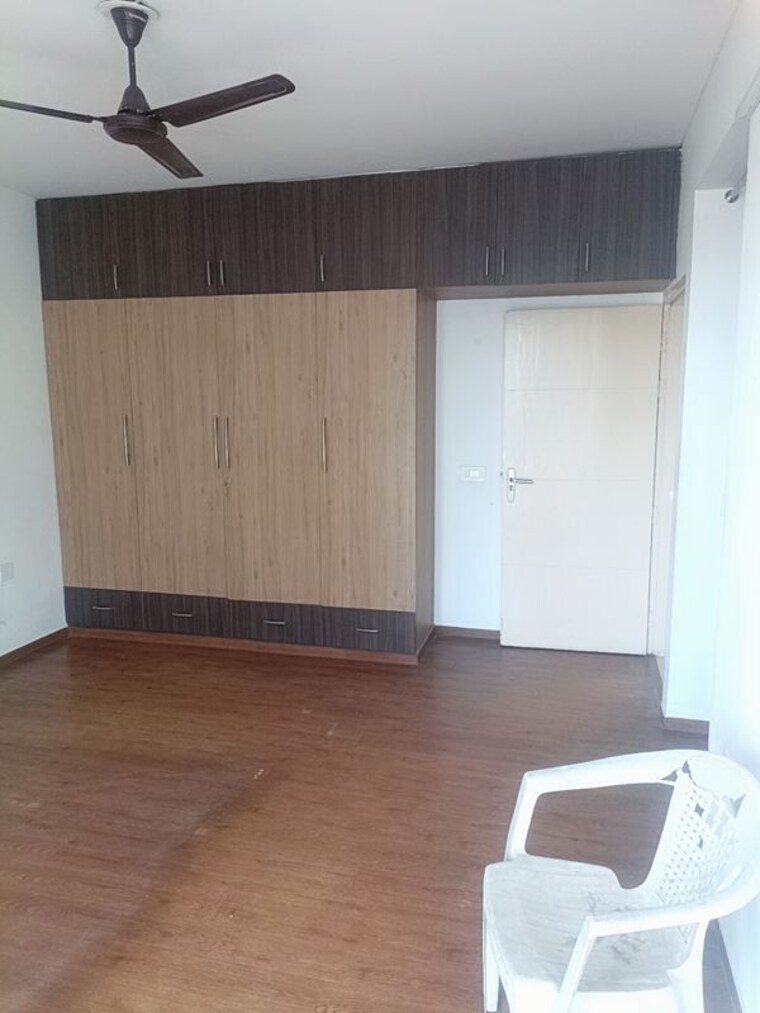 Room, tulip-violet 4 Bedroom 2010 Sq.Ft. Apartment In Sector 69 Gurgaon 10300938