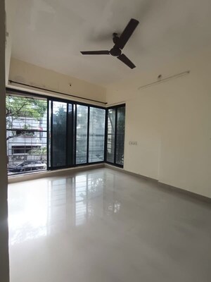 Room in 2 BHK Apartment at New Suresh Apartment, Chembur – for Rent