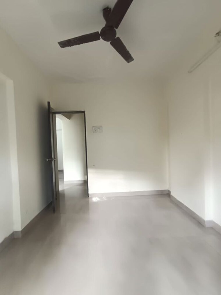 Room, new-suresh-apartment 2 Bedroom 650 Sq.Ft. Apartment In Chembur Mumbai 10301082
