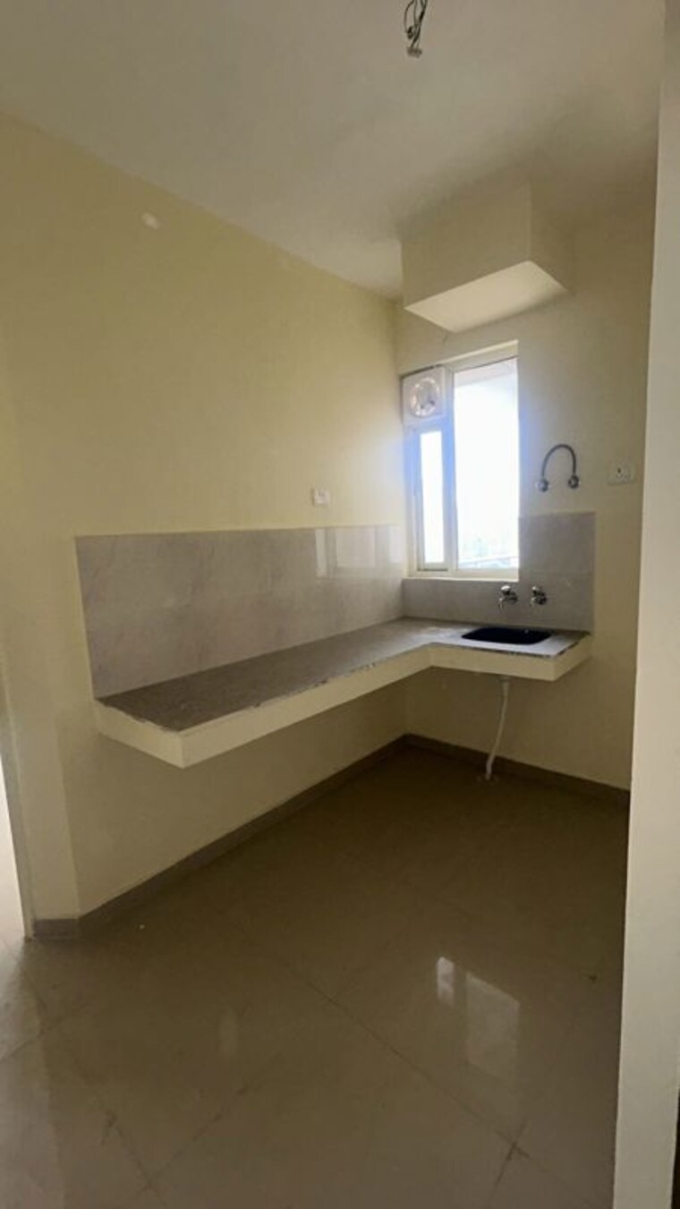 Bedroom, pyramid-altia 3 Bedroom 900 Sq.Ft. Apartment In Sector 70 Gurgaon 10301060