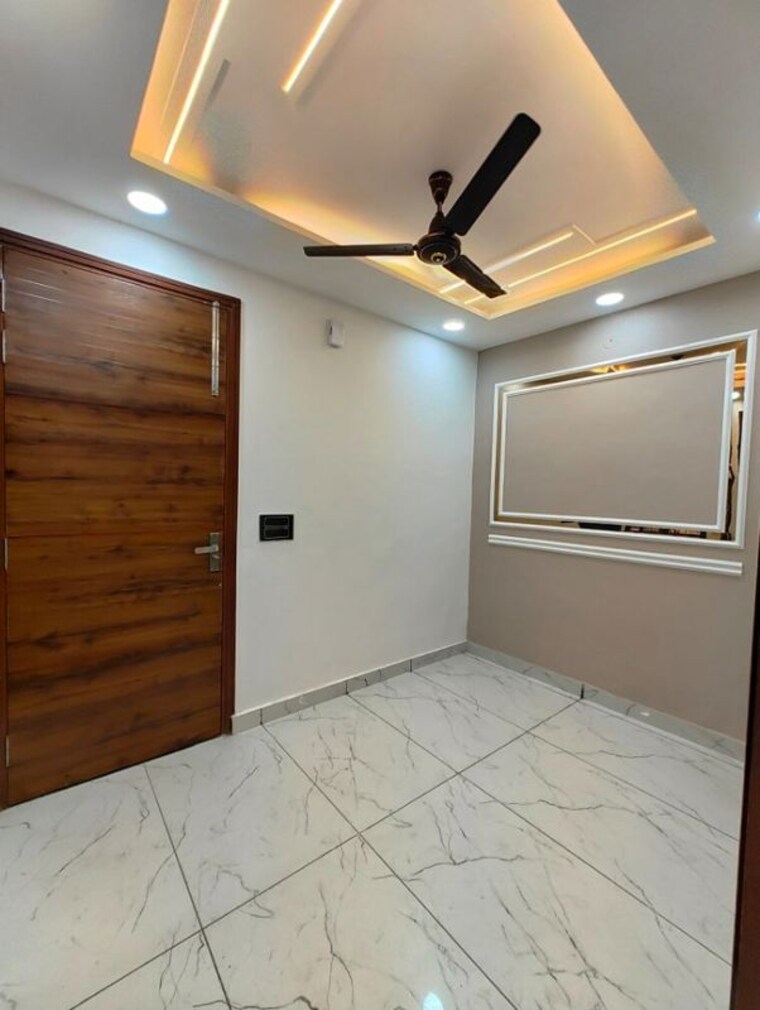 Room, burari 2 Bedroom 54 Sq.Yd. Builder Floor In Burari Delhi 9285469