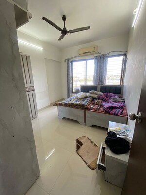 Team Area in 2 BHK Apartment at Siddhi Radha Kunj, Chembur – for Rent