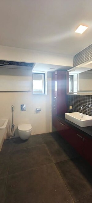 Team Area in 3 BHK Apartment at DSK Durgamata Towers, Cuffe Parade – for Sale