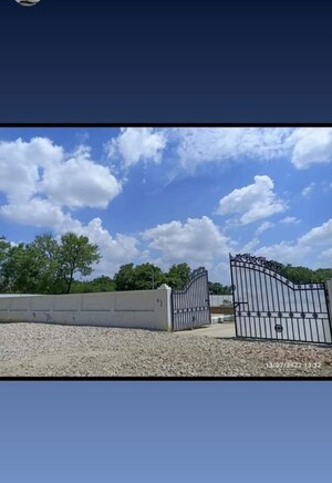  Plot – Exterior View View at Banthra Sikander Pur - for Sale