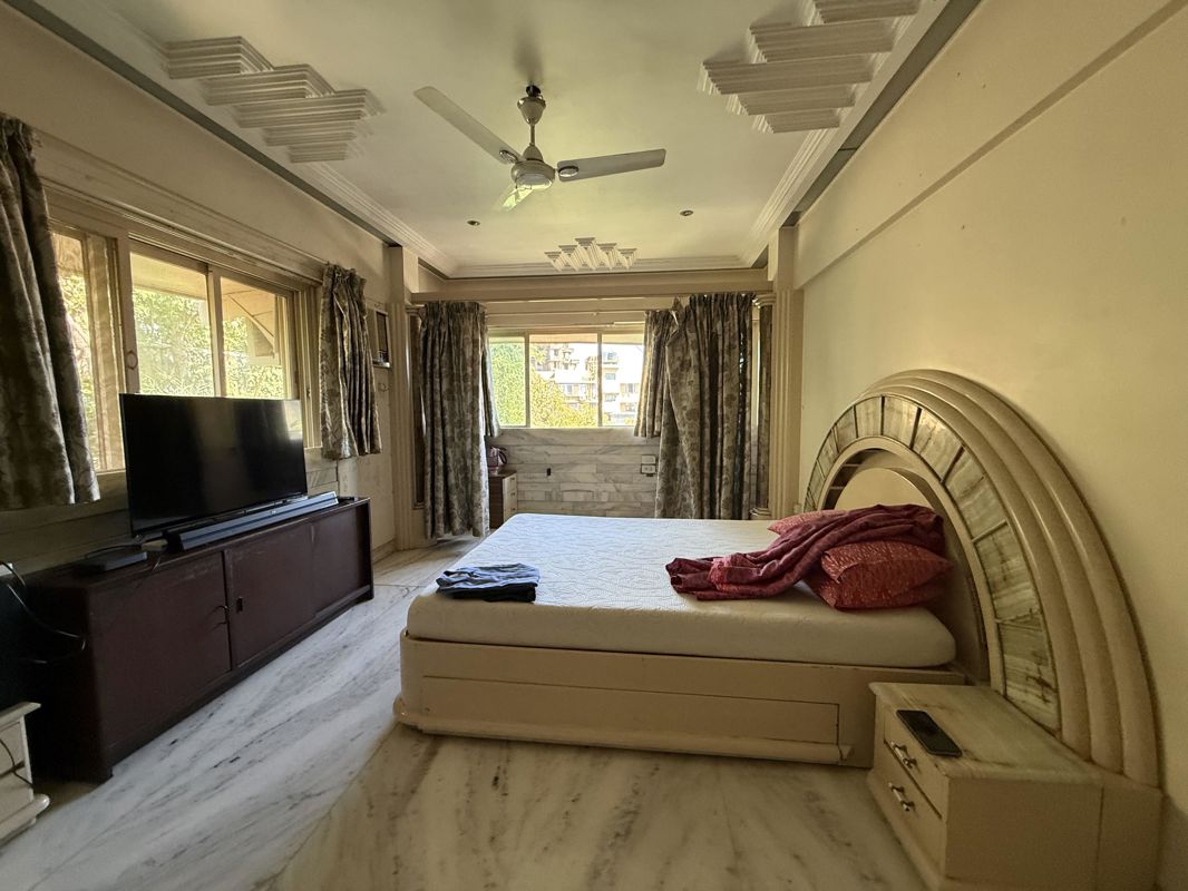 3 BHK + Servant Room,Study Room 1650 Sq.Ft. Apartment in Daseshwar Apartment