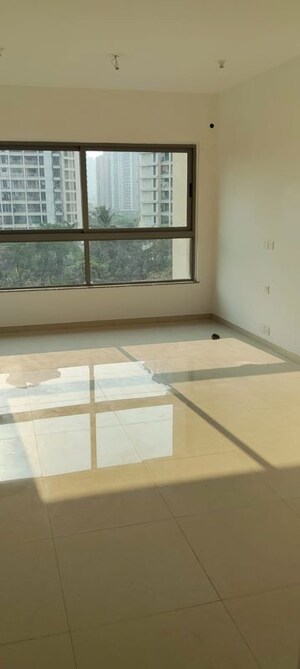 3 BHK Apartment For Rent in Kalpataru Immensa C, Kolshet Road
