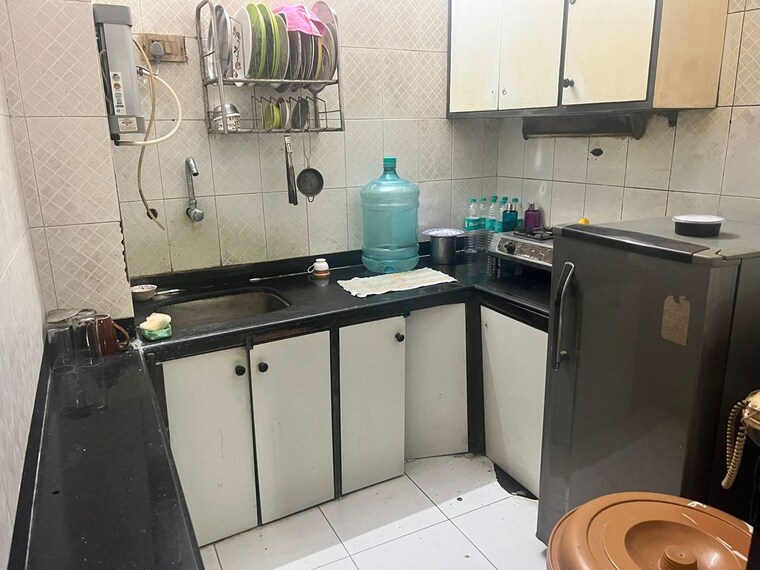 Kitchen, veera desai industrial estate Commercial Office Space 5400 Sq.Ft. In Veera Desai Industrial Estate Mumbai 10298383