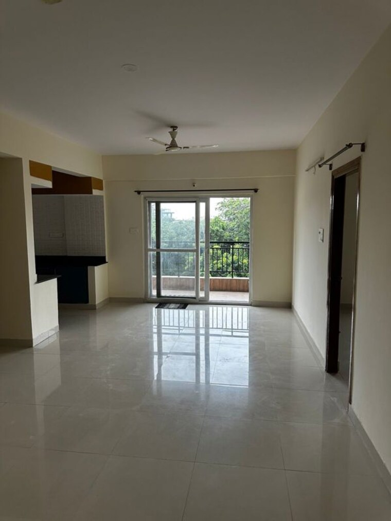 Room, sector 17 5 Bedroom 360 Sq.Ft. Builder Floor In Sector 17 Faridabad 10301346