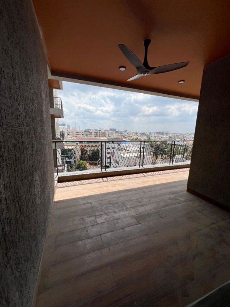 Room, centreo 3 Bedroom 1815 Sq.Ft. Apartment In Kanakapura Road Bangalore 10301272