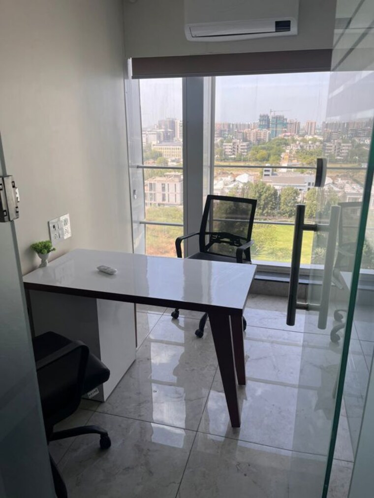 Team Area, thaltej Commercial Office Space 986 Sq.Ft. In Thaltej Ahmedabad 10301345