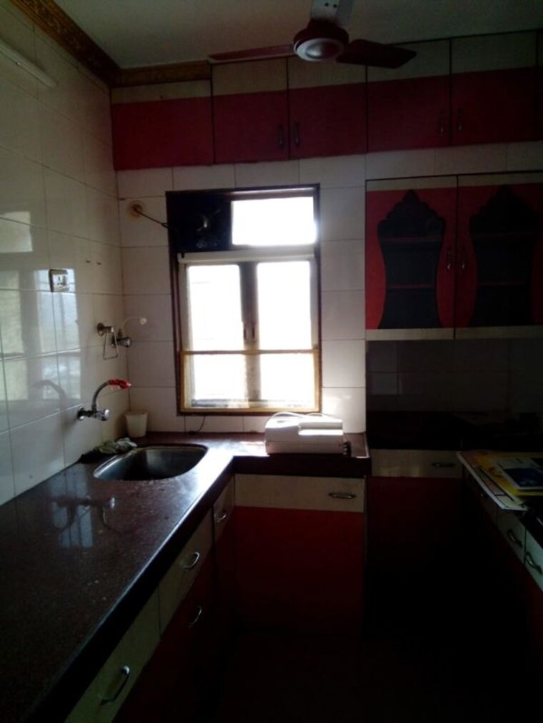 Kitchen, thane west 1.5 Bedroom 790 Sq.Ft. Apartment In Thane West Thane 10301341