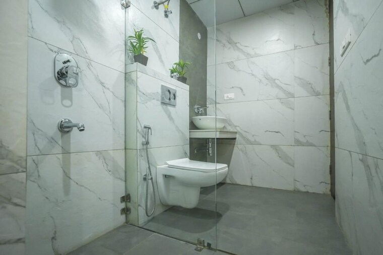 Bathroom, hoshangabad 2 Bedroom 1100 Sq.Ft. Apartment In Hoshangabad Bhopal 10301486