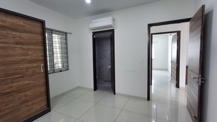 Room, jayabheri-the-summit 3 Bedroom 2124 Sq.Ft. Apartment In Narsingi Hyderabad 10301246