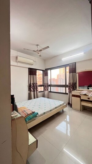 Bedroom in 3 BHK Apartment at Kanakia Levels, Malad East – for Rent