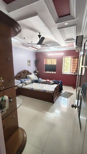 Living Room in 3 BHK Apartment at Siddharth Estates, Kalyani Nagar – for Rent