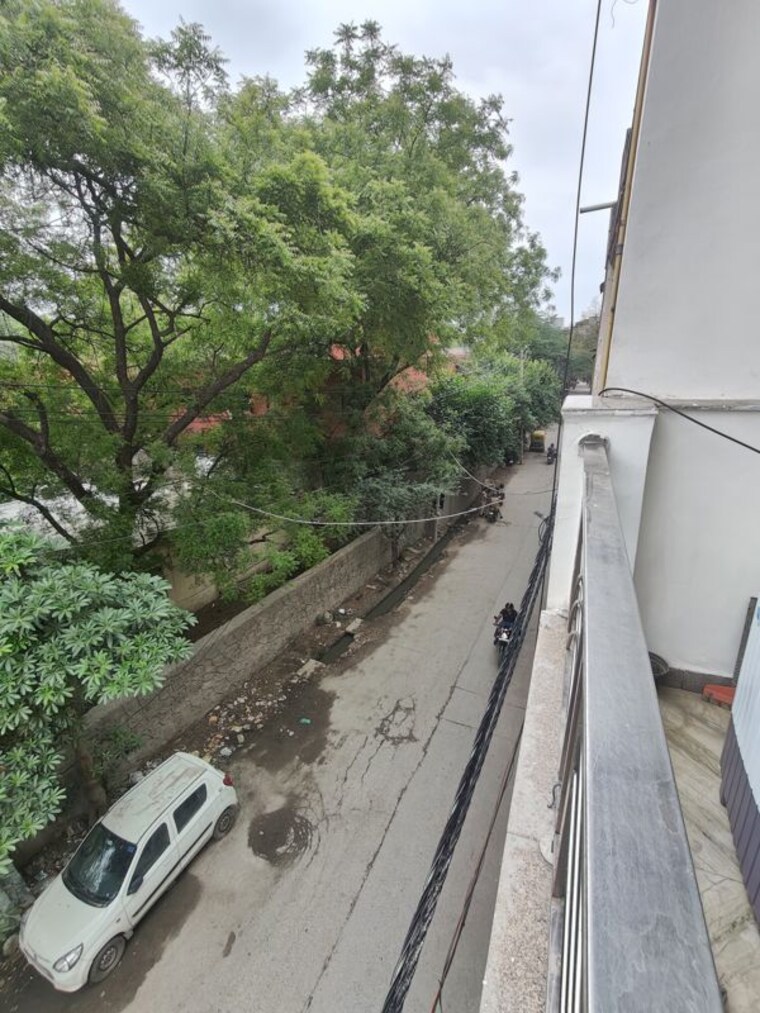 Balcony, neb sarai 2 Bedroom 850 Sq.Ft. Builder Floor In Neb Sarai Delhi 10301549