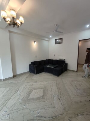 Parking in 2 BHK Builder Floor at Neb Sarai – for Rent