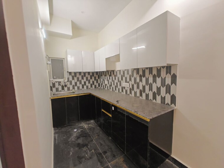 Kitchen, sunshine-apartments-sector-73 2 Bedroom 1000 Sq.Ft. Apartment In Sector 73 Noida 10301545