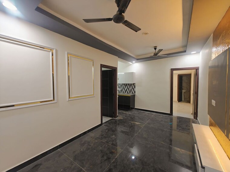 Living Room, sunshine-apartments-sector-73 2 Bedroom 1000 Sq.Ft. Apartment In Sector 73 Noida 10301545