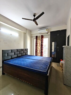 Bedroom in 3.5 BHK Apartment at Aims Golf City, Sector 75 – for Rent