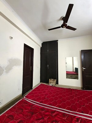 Bedroom in 3.5 BHK Apartment at Aims Golf City, Sector 75 – for Rent